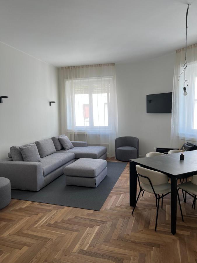 Milano: Bellissimo Appartamento In Pieno Centro Kültér fotó