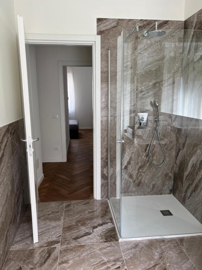 Milano: Bellissimo Appartamento In Pieno Centro Kültér fotó